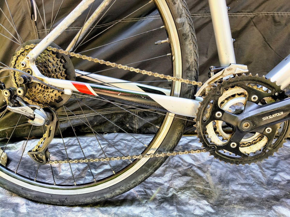 SPECIALIZED SIRRUS HYBRID - £350 inc VAT - 3 MONTH WARRANTY